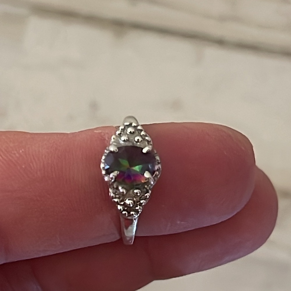 Sparkling Mystic Topaz Silver Ring. - Picture 8 of 8